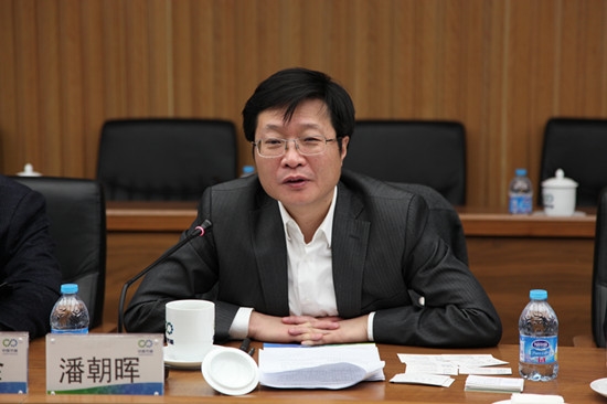 集团公司领导会见芜湖市长潘朝晖